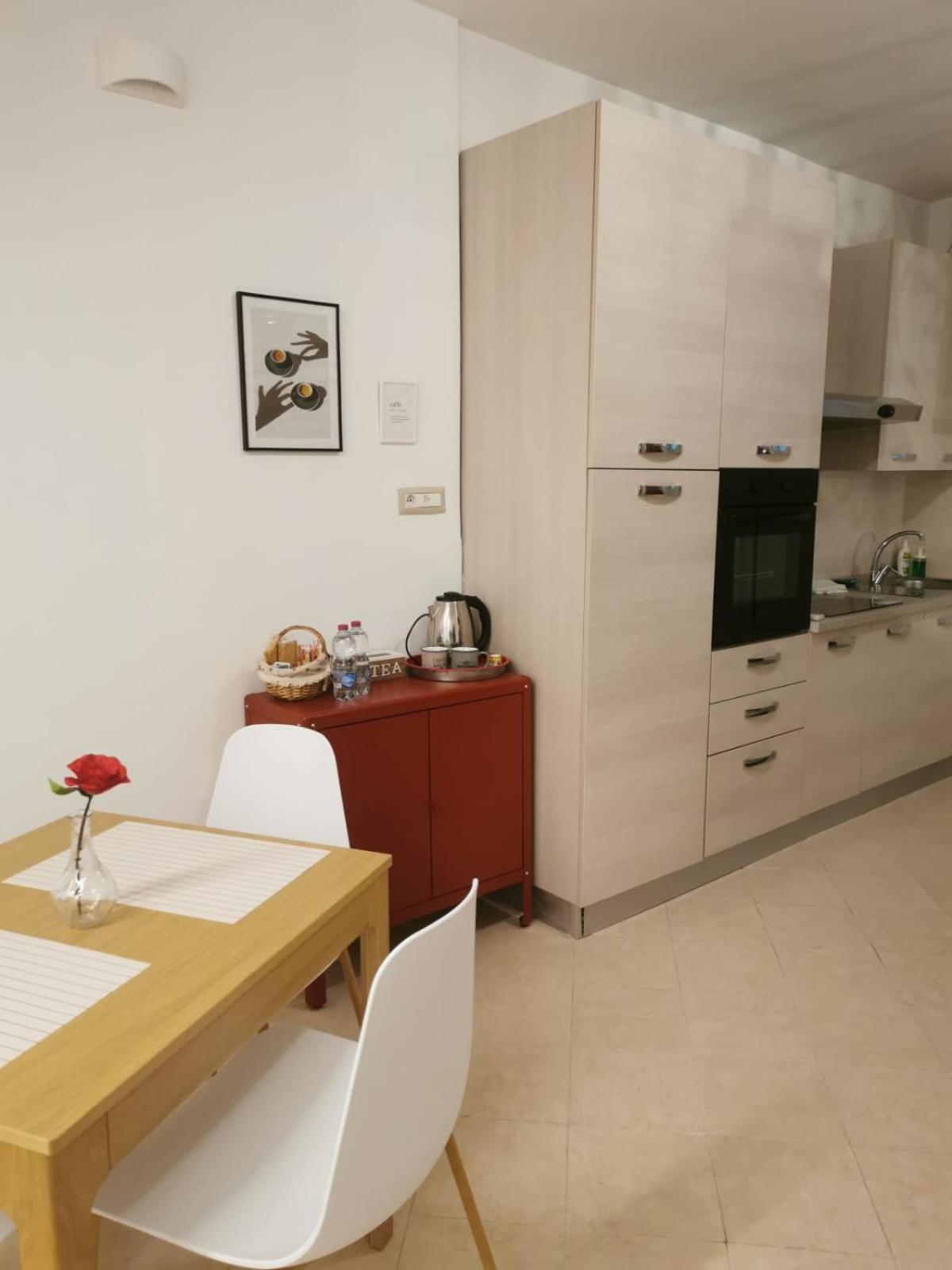 Era De Maggio Apartment Наполи Екстериор снимка